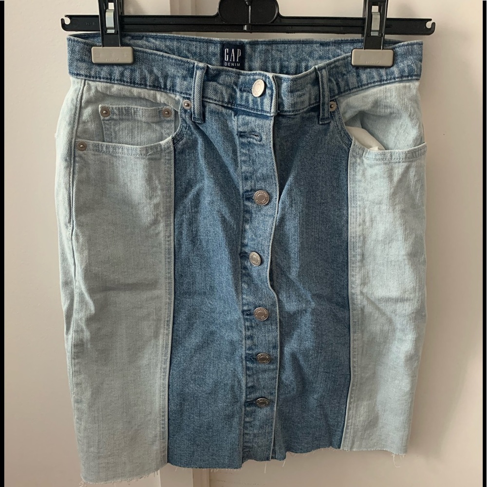 Denim skirt